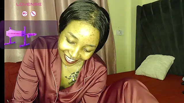 Snapshot of sexycabdy chatting on December 2024 11:02:02 PM sexycabdy online show from December 2024 11:02:02 PM