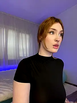  Chlo  e online show from October 2025 09:40:01 AM