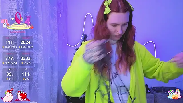  Chlo  e online show from December 2025 04:03:02 PM