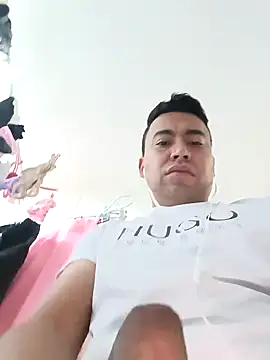 Diego leon27 online show from January 2025 10:37:01 PM