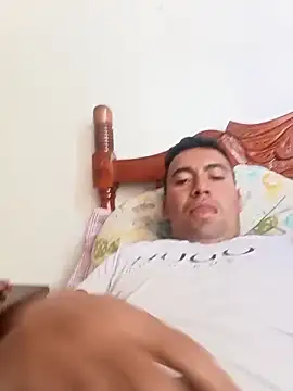 Diego leon27 online show from February 2025 03:32:02 PM