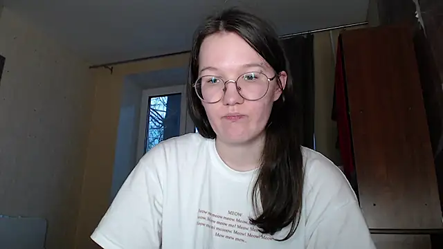 Snapshot of MiriamOr chatting on January 2025 01:32:01 PM MiriamOr online show from January 2025 01:32:01 PM