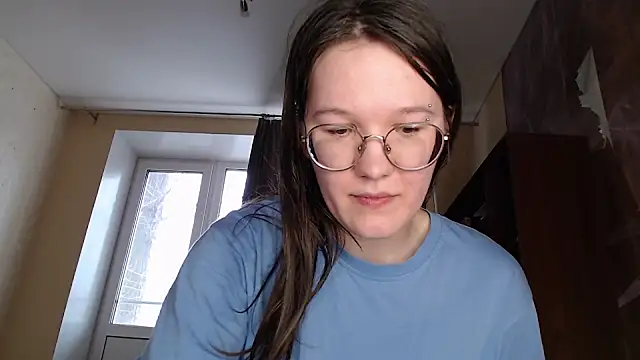 Snapshot of MiriamOr chatting on January 2025 10:32:02 AM MiriamOr online show from January 2025 10:32:02 AM