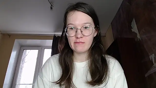 Snapshot of MiriamOr chatting on January 2025 07:29:01 AM MiriamOr online show from January 2025 07:29:01 AM