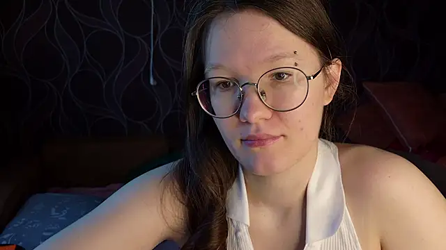 Snapshot of MiriamOr chatting on September 2025 08:16:02 AM MiriamOr online show from September 2025 08:16:02 AM