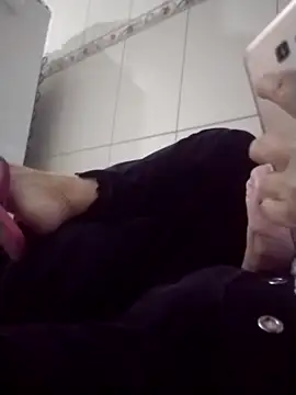 Snapshot of mariy522 chatting on October 2025 09:48:02 PM mariy522 online show from October 2025 09:48:02 PM