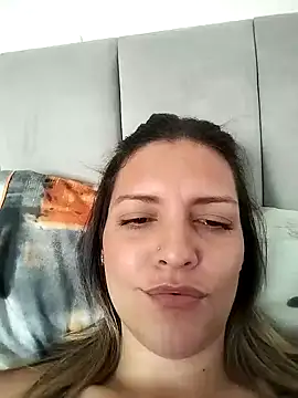 Mia Hampton online show from January 2025 09:57:01 PM