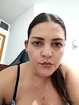 Snapshot of Mia_Hampton chatting on January 2026 09:24:01 PM Mia Hampton online show from January 2026 09:24:01 PM