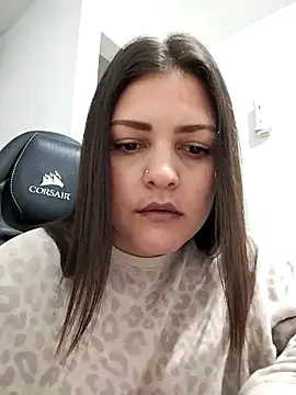 Snapshot of Mia_Hampton chatting on February 2026 01:07:02 PM Mia Hampton online show from February 2026 01:07:02 PM