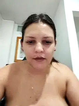 Snapshot of Mia_Hampton chatting on February 2026 11:56:01 PM Mia Hampton online show from February 2026 11:56:01 PM