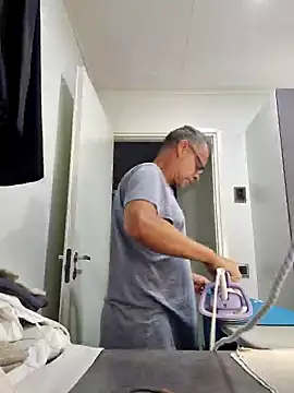 Snapshot of DarrenSullivanSlut chatting on January 2025 09:34:01 AM DarrenSullivanSlut online show from January 2025 09:34:01 AM