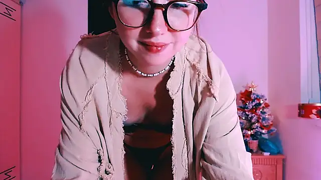 Cosmo Riri online show from December 2025 01:40:02 PM