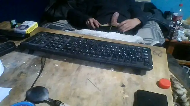 Snapshot of malekon76 chatting on June 2026 02:19:01 PM malekon76 online show from June 2026 02:19:01 PM