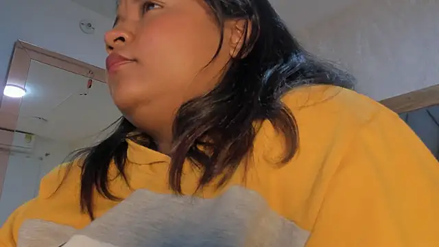 sophia reyes online show from January 2025 12:17:01 PM