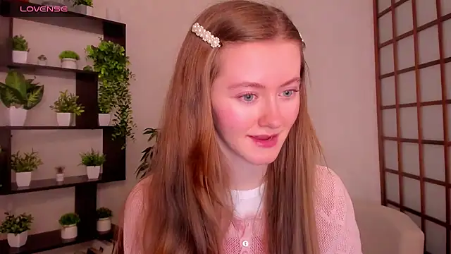 KateCuddle online show from November 2025 02:22:02 AM