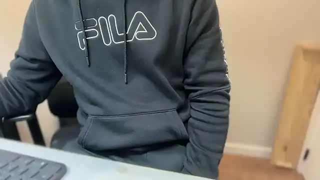 Snapshot of rickyi2023 chatting on November 2025 10:26:01 AM rickyi2023 online show from November 2025 10:26:01 AM