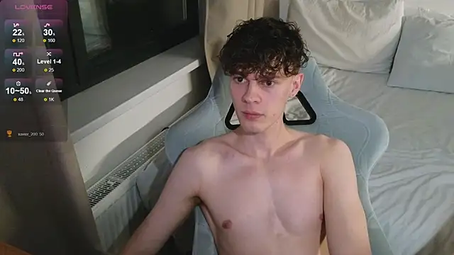 Snapshot of cute_thomas chatting on June 2026 07:49:02 PM cute thomas online show from June 2026 07:49:02 PM