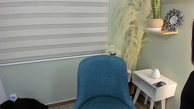 julieta evans  online show from November 2025 11:16:02 PM