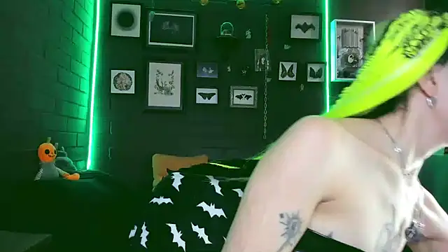 insania 9999  online show from February 2025 06:04:02 PM