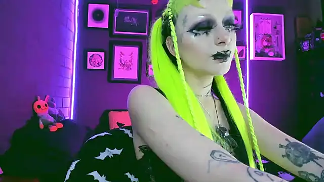 insania 9999  online show from March 2025 05:28:02 PM