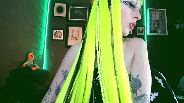 insania 9999  online show from March 2025 09:54:02 PM