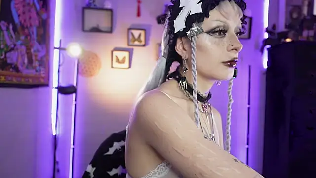 insania 9999  online show from February 2026 03:38:01 PM