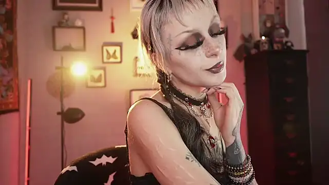 insania 9999  online show from March 2026 04:54:01 PM