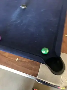 LeaGambit   online show from February 2025 10:00:01 PM