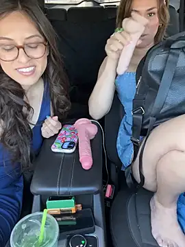 LeaGambit   online show from April 2026 05:59:01 PM