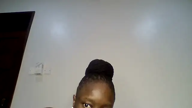 sweet sassy  online show from April 2026 03:17:01 AM