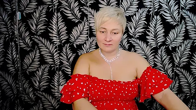 Olivia playful online show from December 2024 12:38:01 PM