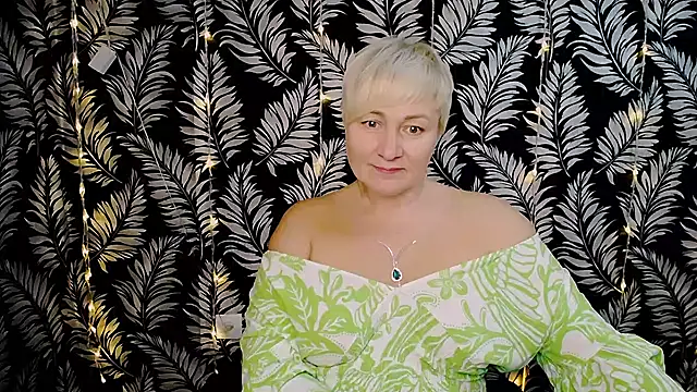 Olivia playful online show from December 2024 03:15:01 PM