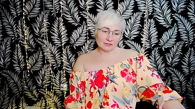 Snapshot of Olivia_playful chatting on April 2026 10:24:01 AM Olivia playful online show from April 2026 10:24:01 AM