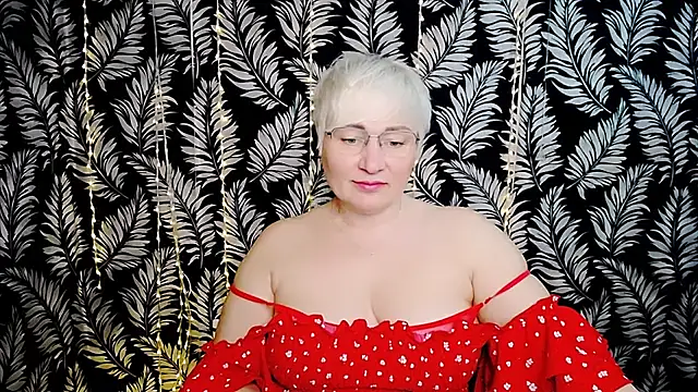 Snapshot of Olivia_playful chatting on April 2026 10:35:02 AM Olivia playful online show from April 2026 10:35:02 AM