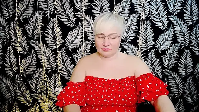 Snapshot of Olivia_playful chatting on May 2026 10:32:01 AM Olivia playful online show from May 2026 10:32:01 AM