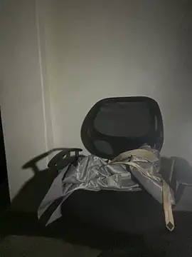 Satinshirt1992 online show from April 2026 03:12:01 PM