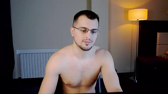 Friend12321 online show from February 2025 02:09:02 AM