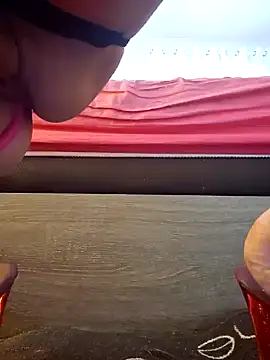 Snapshot of sexynini83 chatting on December 2024 11:08:02 AM sexynini83 online show from December 2024 11:08:02 AM