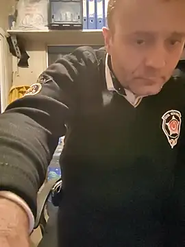 Snapshot of muscularsexy chatting on February 2026 11:53:02 PM muscularsexy online show from February 2026 11:53:02 PM