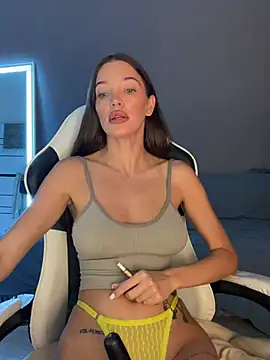 Snapshot of julia_fly chatting on July 2026 07:23:02 AM julia fly online show from July 2026 07:23:02 AM