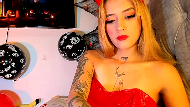 Sabrina Cole online show from November 2025 04:04:01 AM