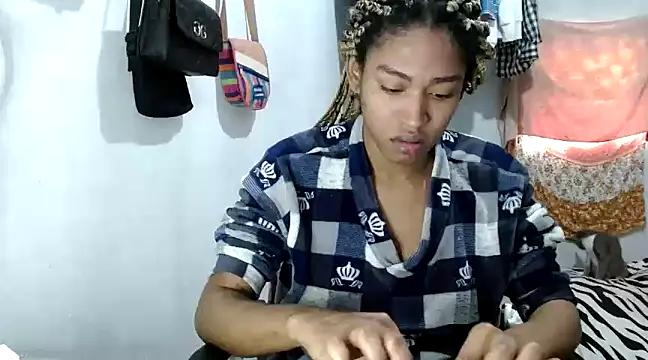 angelamarie1 online show from February 2025 04:18:01 PM