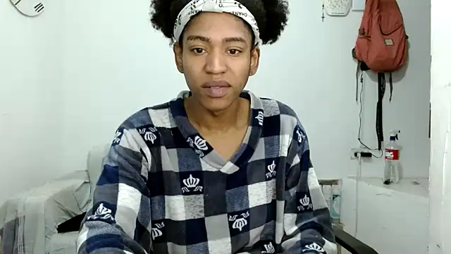 angelamarie1 online show from October 2025 09:24:01 AM