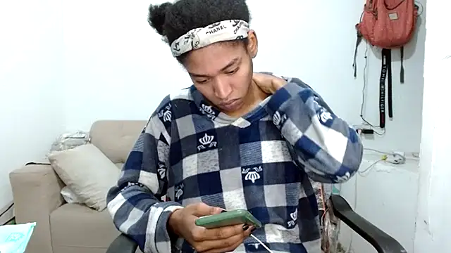 angelamarie1 online show from November 2025 01:57:02 PM