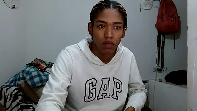 angelamarie1 online show from December 2025 11:50:01 AM