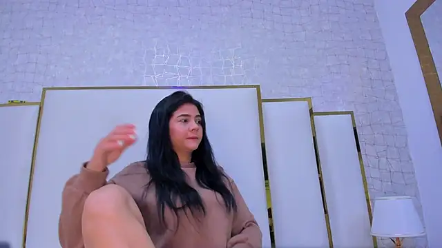 paola rodriguez online show from September 2025 11:45:02 AM