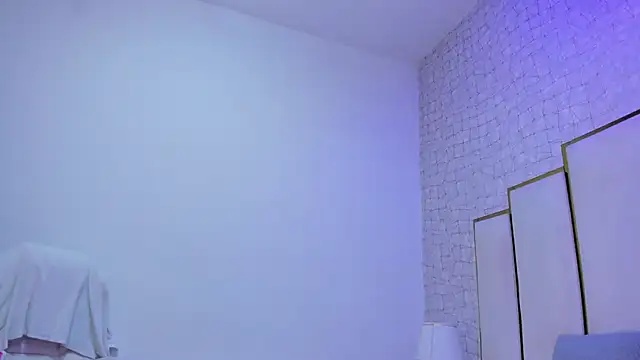 paola rodriguez online show from February 2026 11:49:02 AM