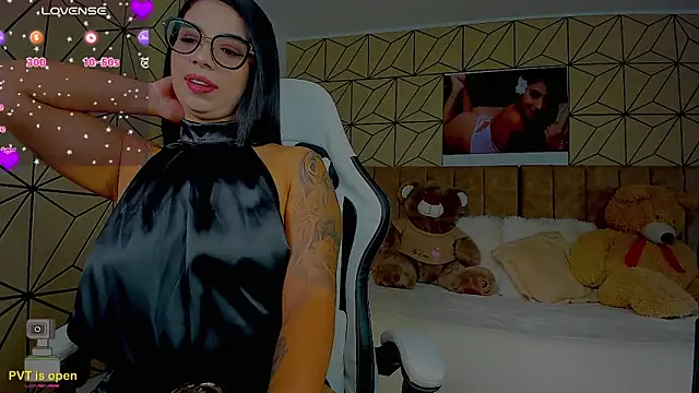 vane lopez  online show from February 2026 08:23:02 PM