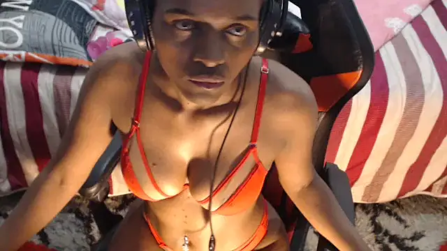 sexyjustin202 online show from December 2024 04:33:02 AM