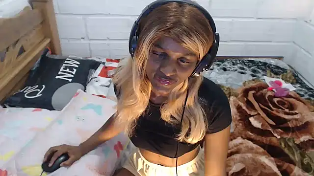 sexyjustin202 online show from March 2025 03:59:02 AM